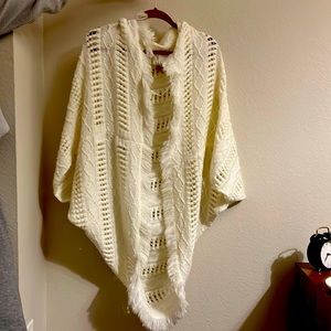 American eagle poncho shall white